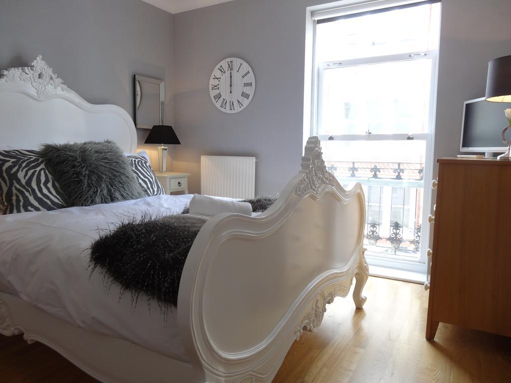 Burlington Beach Apartments Brighton Ngoại thất bức ảnh